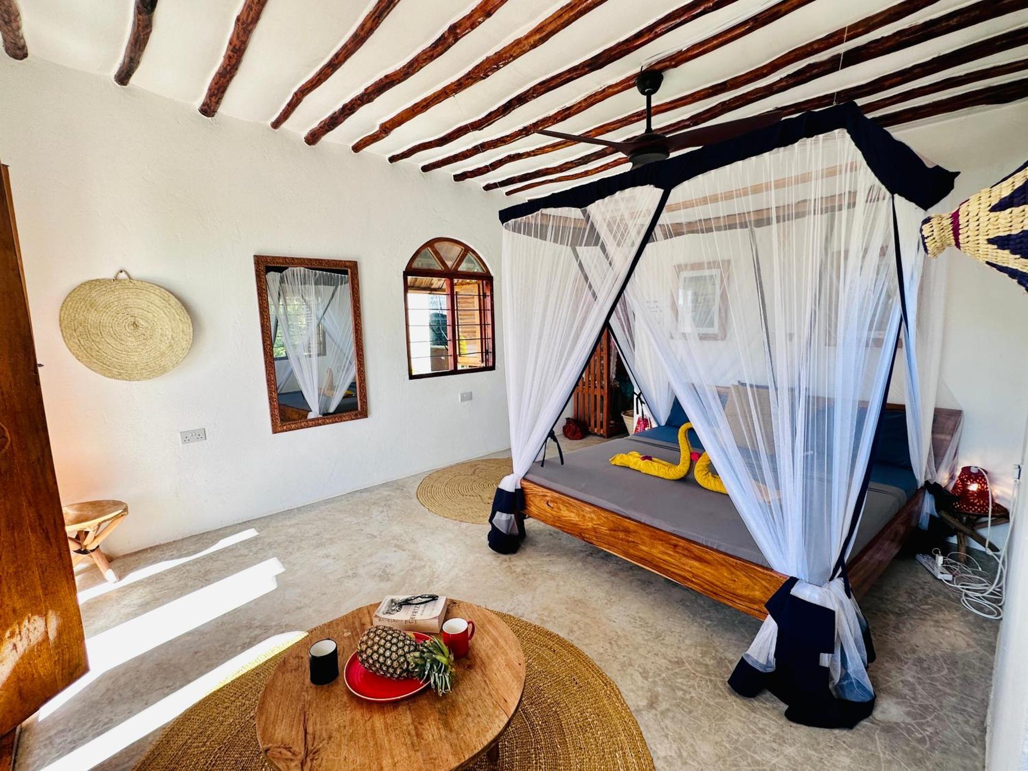 Kameleon Blue Hotel Kizimkazi Bagian luar foto