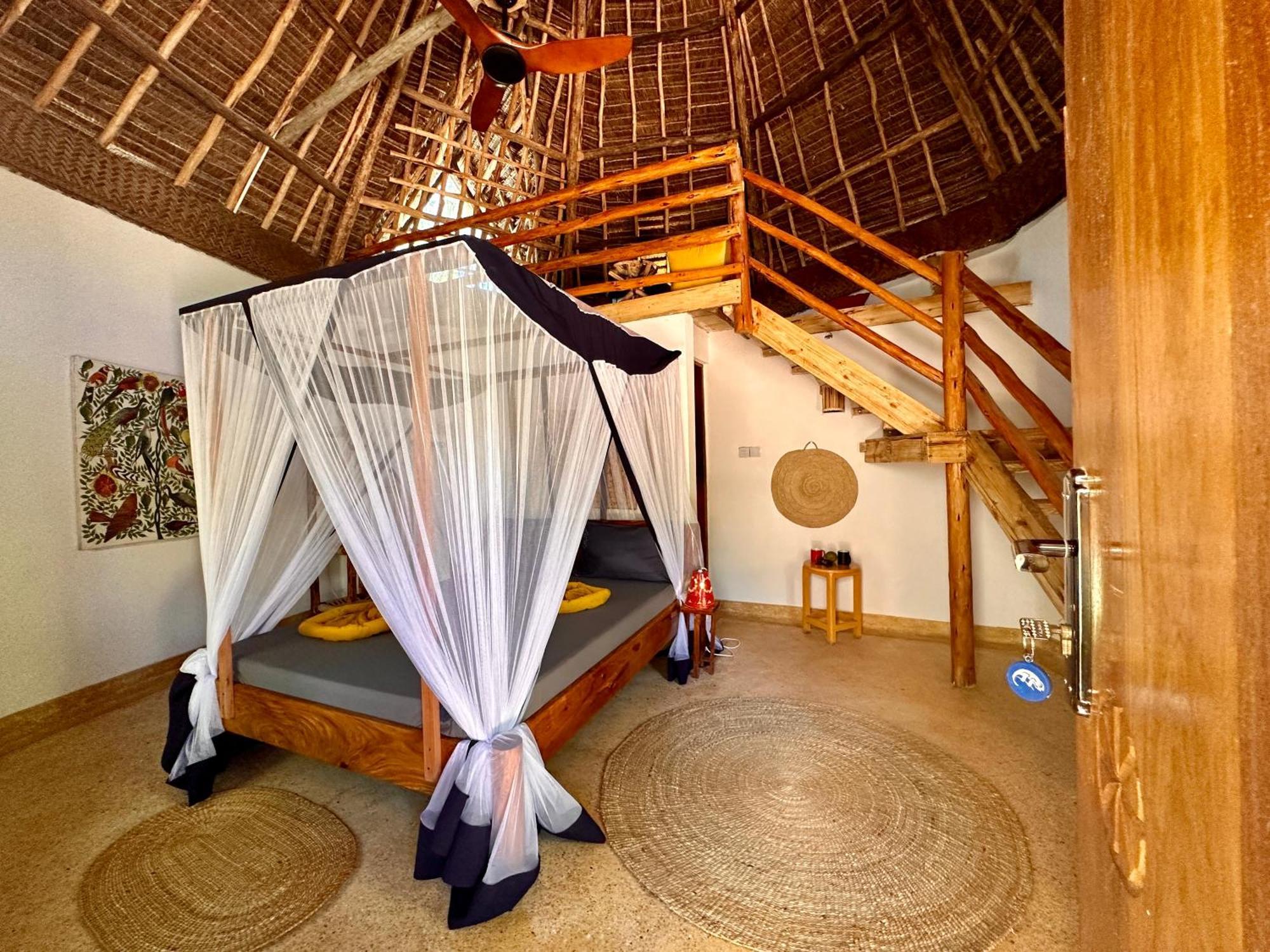 Kameleon Blue Hotel Kizimkazi Bagian luar foto