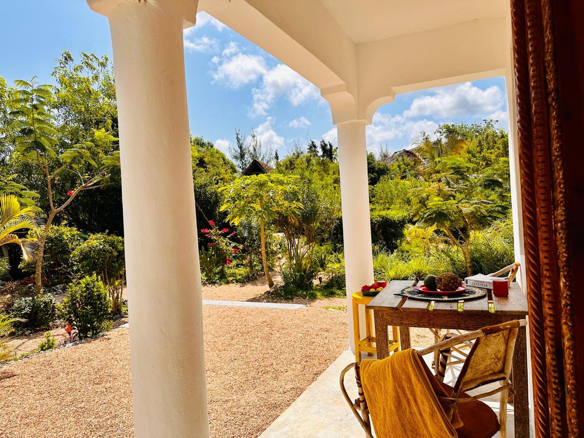 Kameleon Blue Hotel Kizimkazi Bagian luar foto