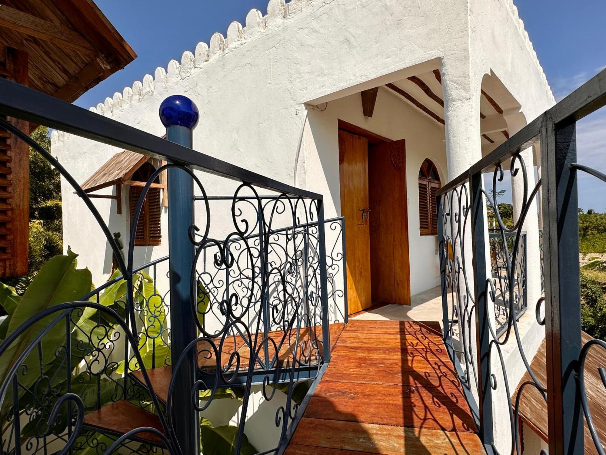 Kameleon Blue Hotel Kizimkazi Bagian luar foto