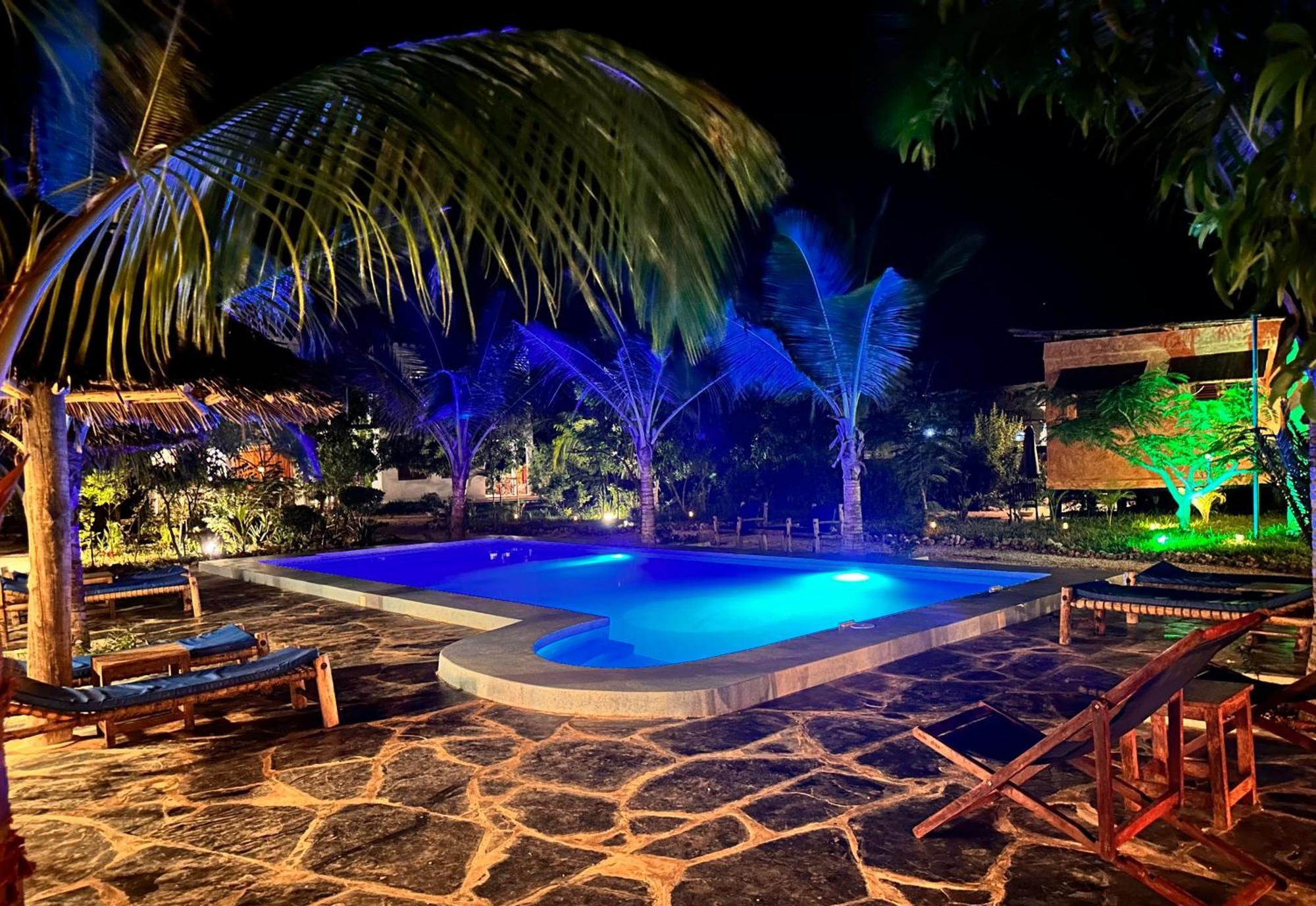 Kameleon Blue Hotel Kizimkazi Bagian luar foto
